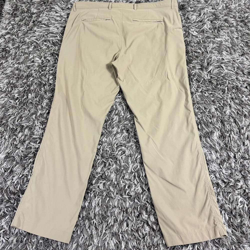 Roundtree & Yorke Performance Mens 40x30 Khaki Tan Nylon Stretch Golf Pants - Picture 7 of 7